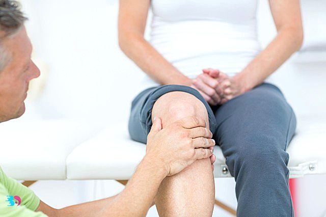 膝盖痛的原因有哪些(膝盖疼痛的缓解方法造成膝盖疼痛的原因有哪些)