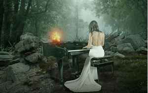 梦见别人弹钢琴