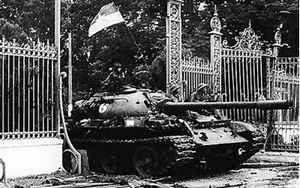 西贡战役(将坦克开进总统府)